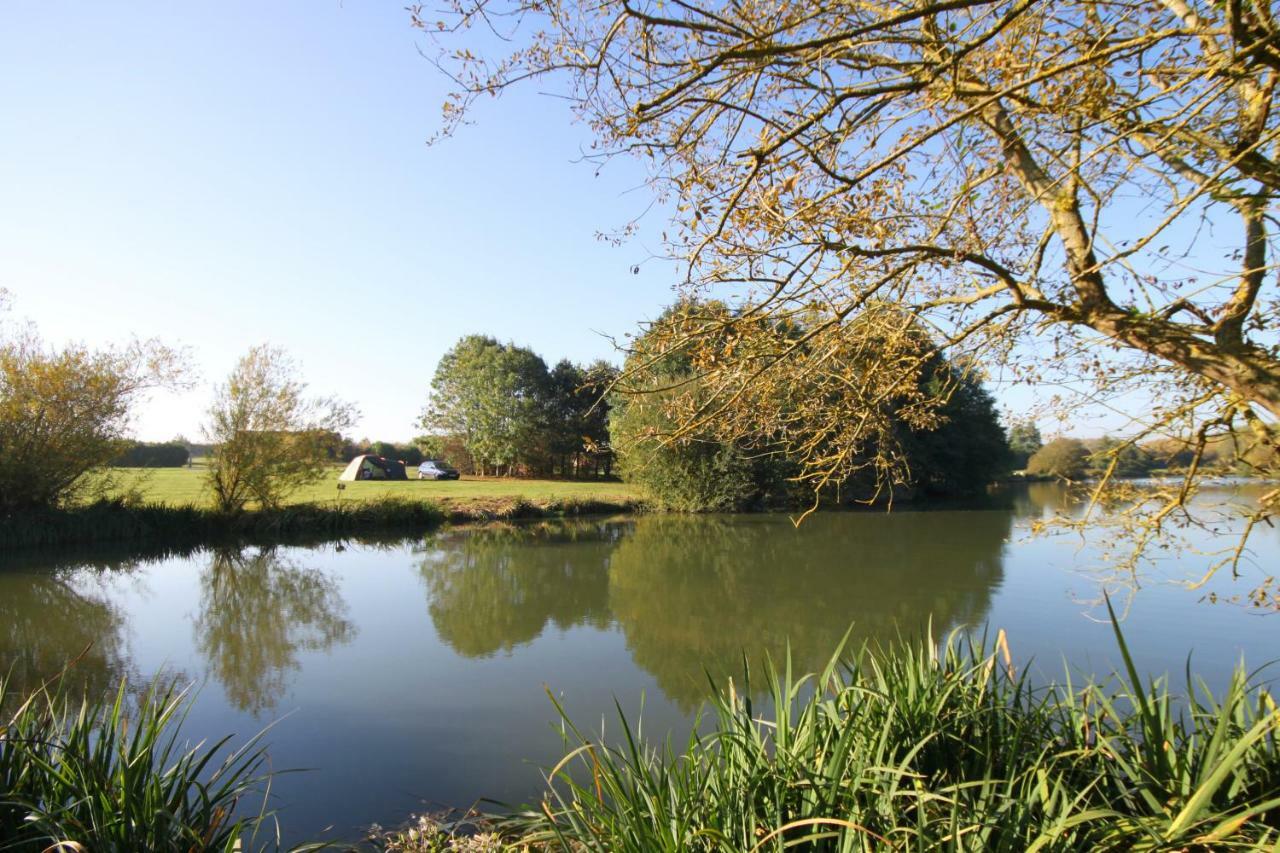 Woodpecker Lodge - Brook Meadow - Sleeps 4 Plus 2 - No Pets Маркет Харбъро Екстериор снимка